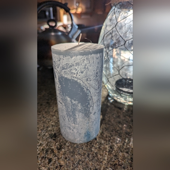 Large Glass Hurricane Lantern with Wire & Burlap Includes Candle - Picture 6 of 8